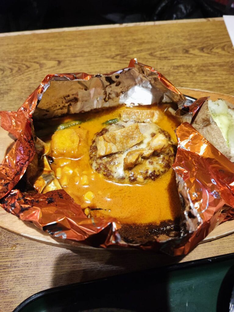 ココス　ちいかわ　ハンバーグ　うさぎさん