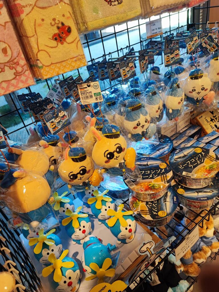 友部SA　常磐道のちいかわご当地