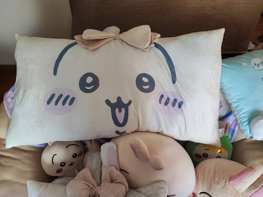 ちいかわ うさぎ 長ざぶとん