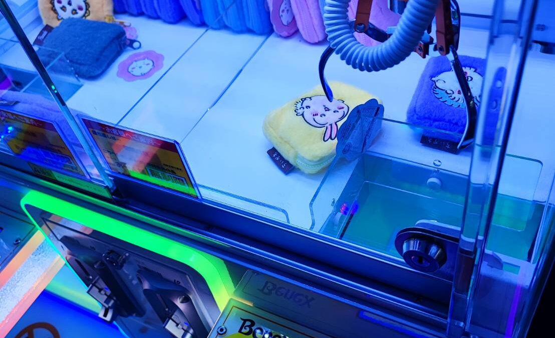 ゲーセンです。ちいかわ ポーチとポーチ？　ちょい苦戦