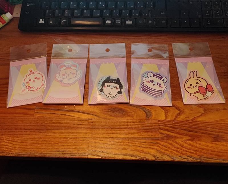 ちいかわ ダイカットステッカー　チャレンジ！やっと見つけた
